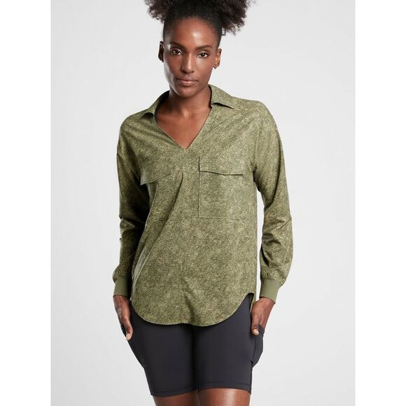 Athleta Zuma Printed Top in Viper Shadow Olive - Picture 8 of 8